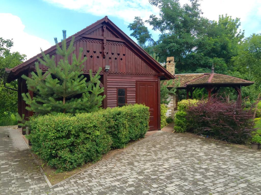 Villa Larus Palic Exterior photo