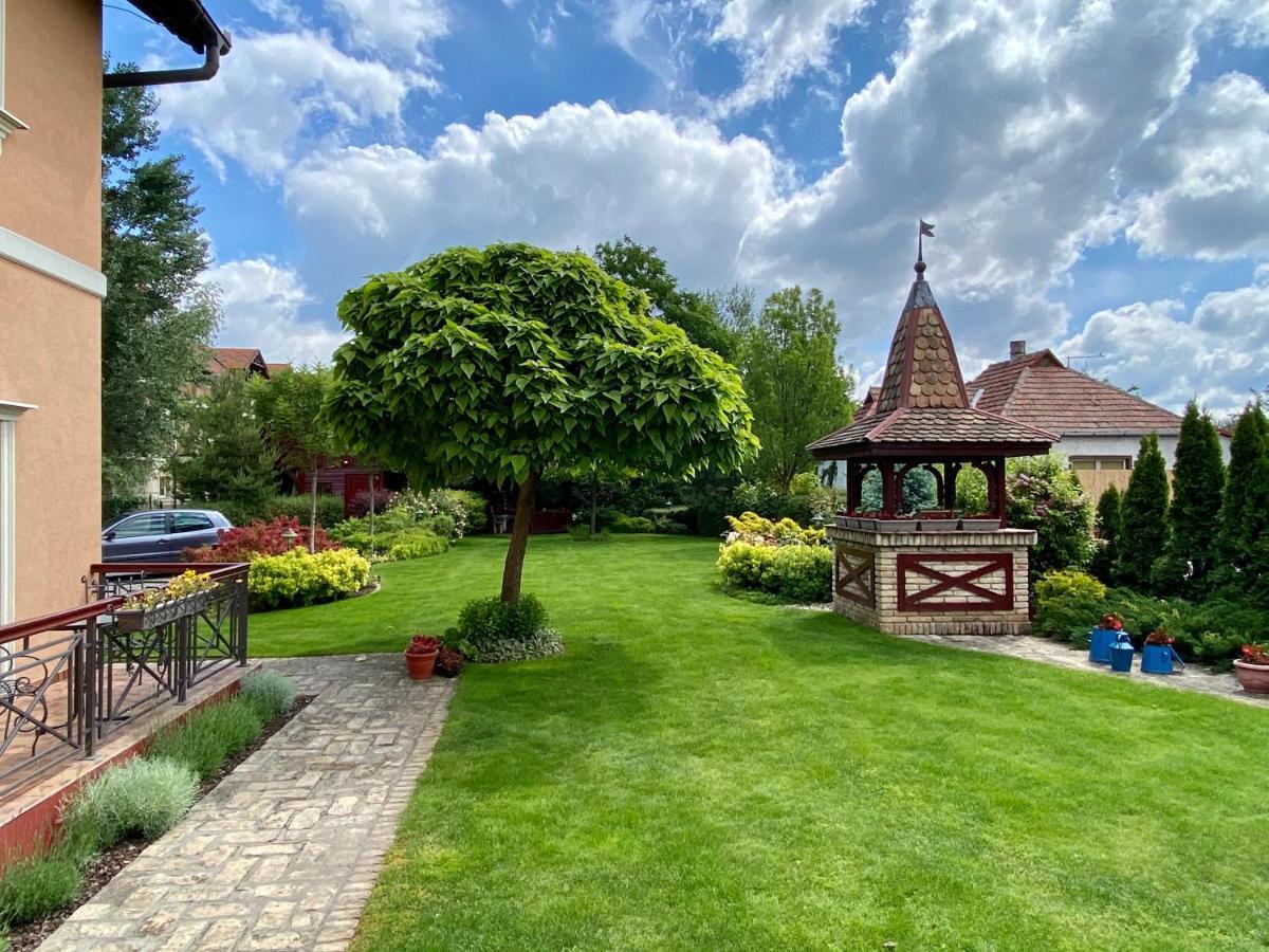 Villa Larus Palic Exterior photo